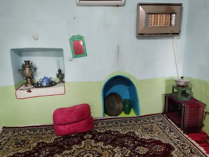 بوم گردی ننه بی بی - واحد زنبق - نشیمن