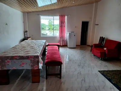 بومگردی سه خوابه یاسمن