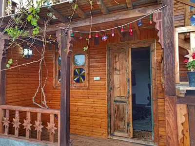 بومگردی کلبه شیبک - واحد مازو