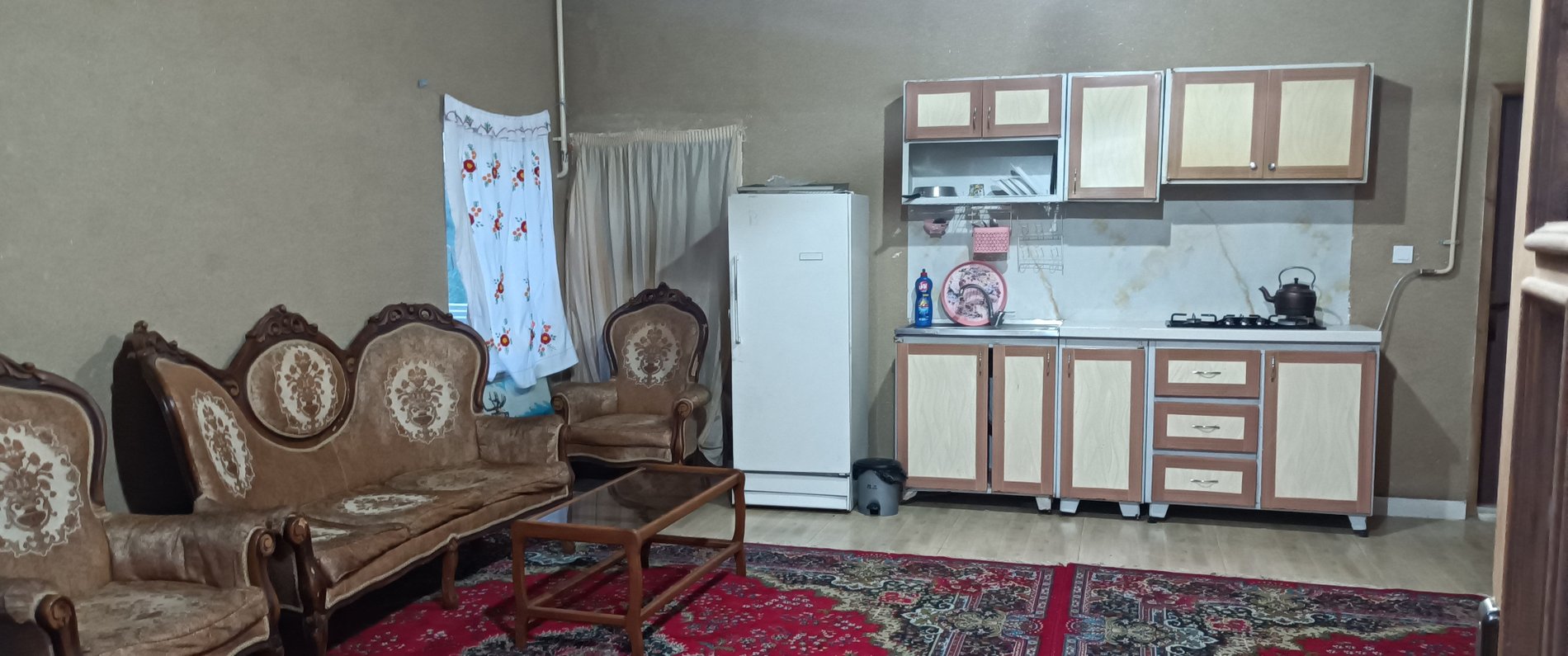بوم گردی عمارت توسکا - واحد 4 سنتی - داخلی