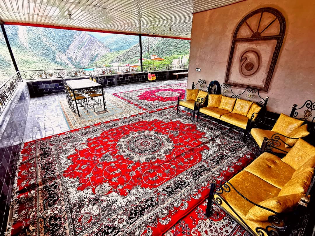 بوم گردی سرو چمان الستان واحد دوبلکس