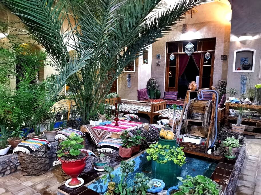 پایو - واحد یاسمن