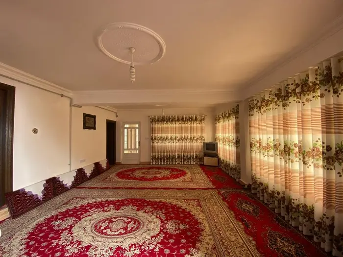 یک خوابه بیکی 2 - داخلی