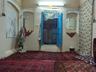 بومگردی استو - واحد ۳