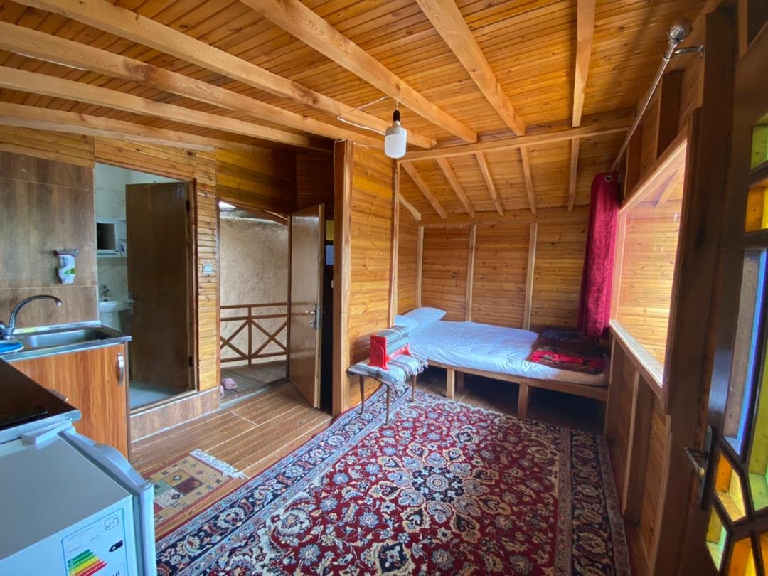 فلت چوبی ایران منش