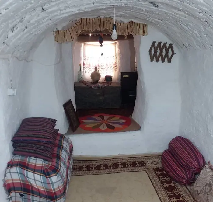 بوم گردی فلت درسچین - واحد 1