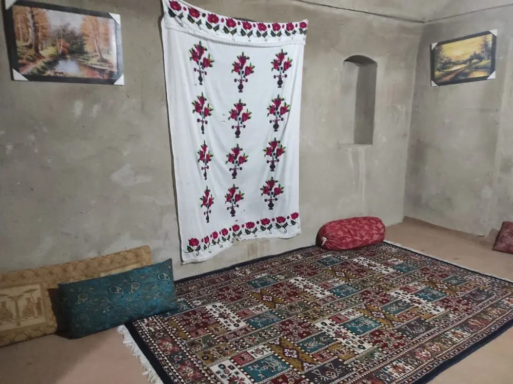 بوم گردی رستم زادگان سیستان - اتاق۳