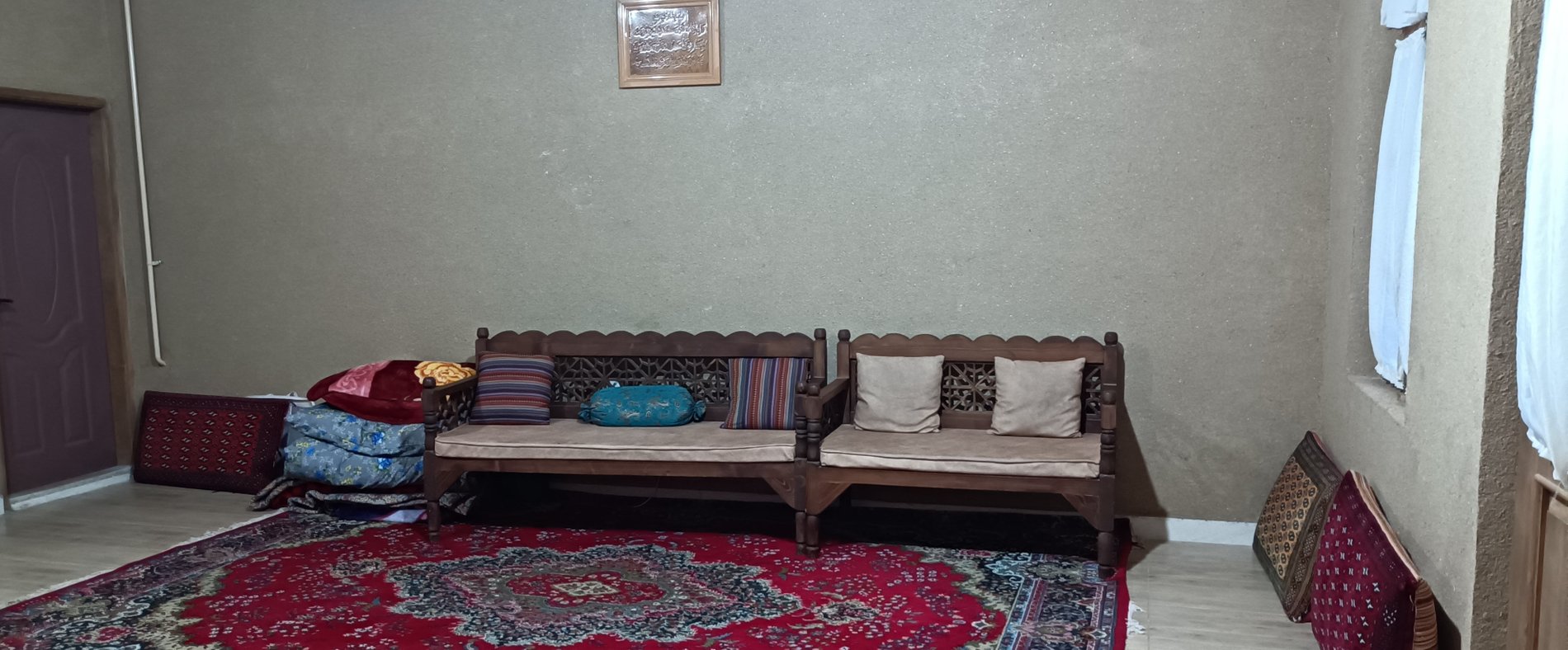بوم گردی عمارت توسکا - واحد 4 سنتی - نشیمن