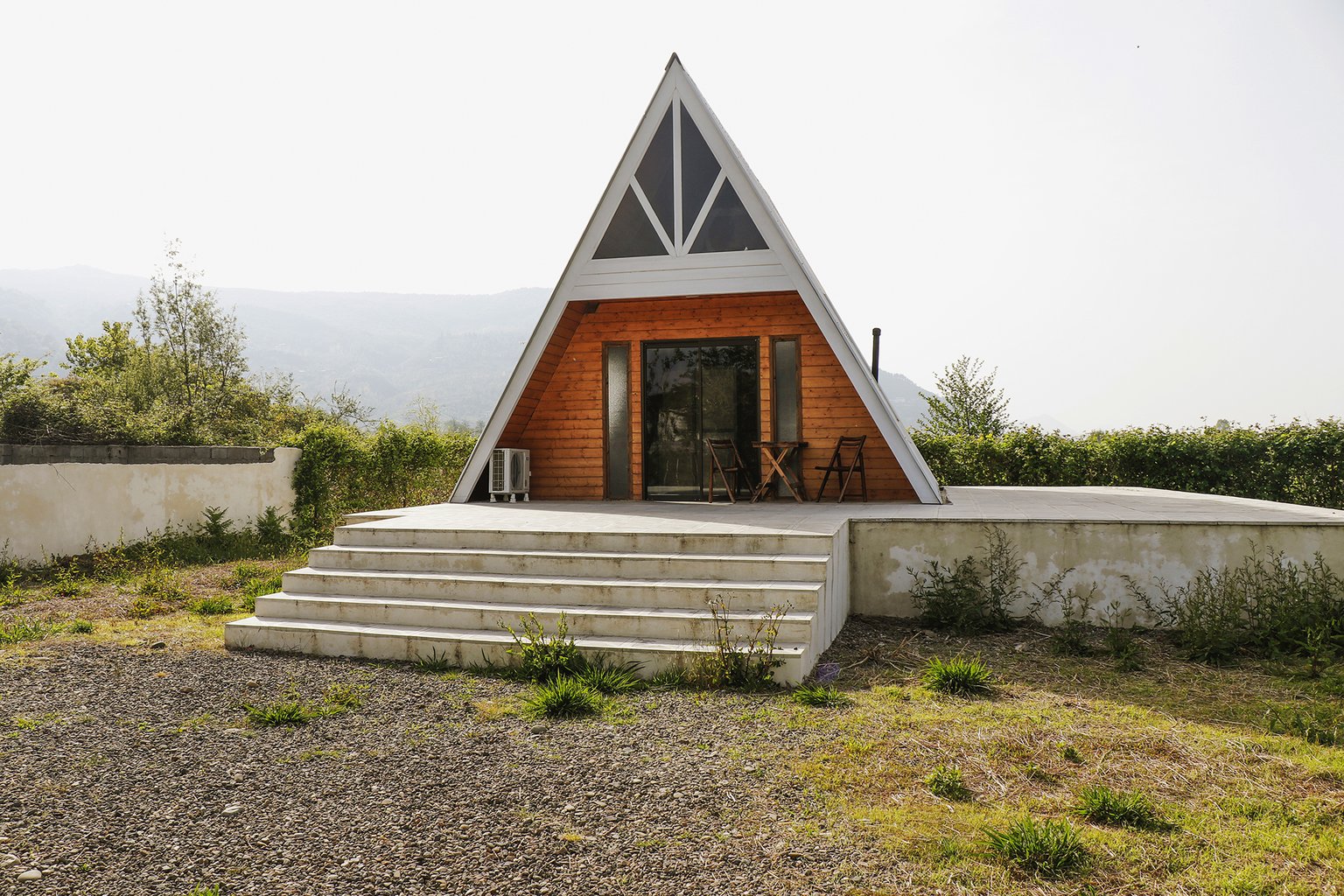 کلبه فلت آروم - نمای بیرون