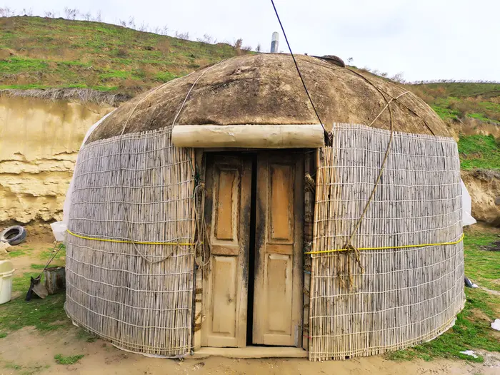 بوم گردی چوپان اتای - اتاق یک - آق اوی