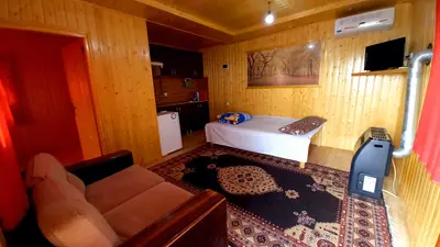 کلبه یک خوابه باغ ملک واحد 4