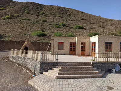 بومگردی گل عاشق - بید ۱