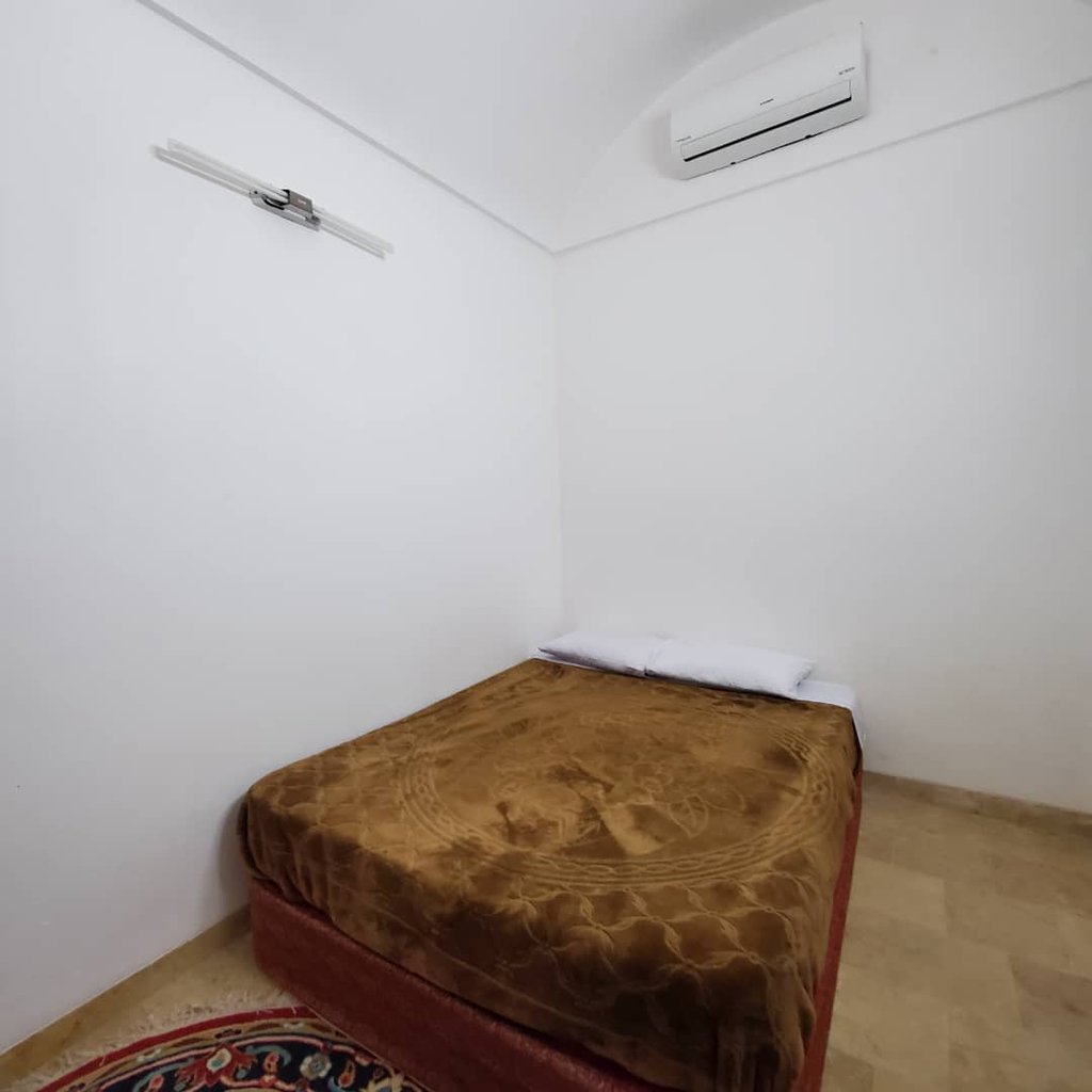 سرای درویش - اتاق 107