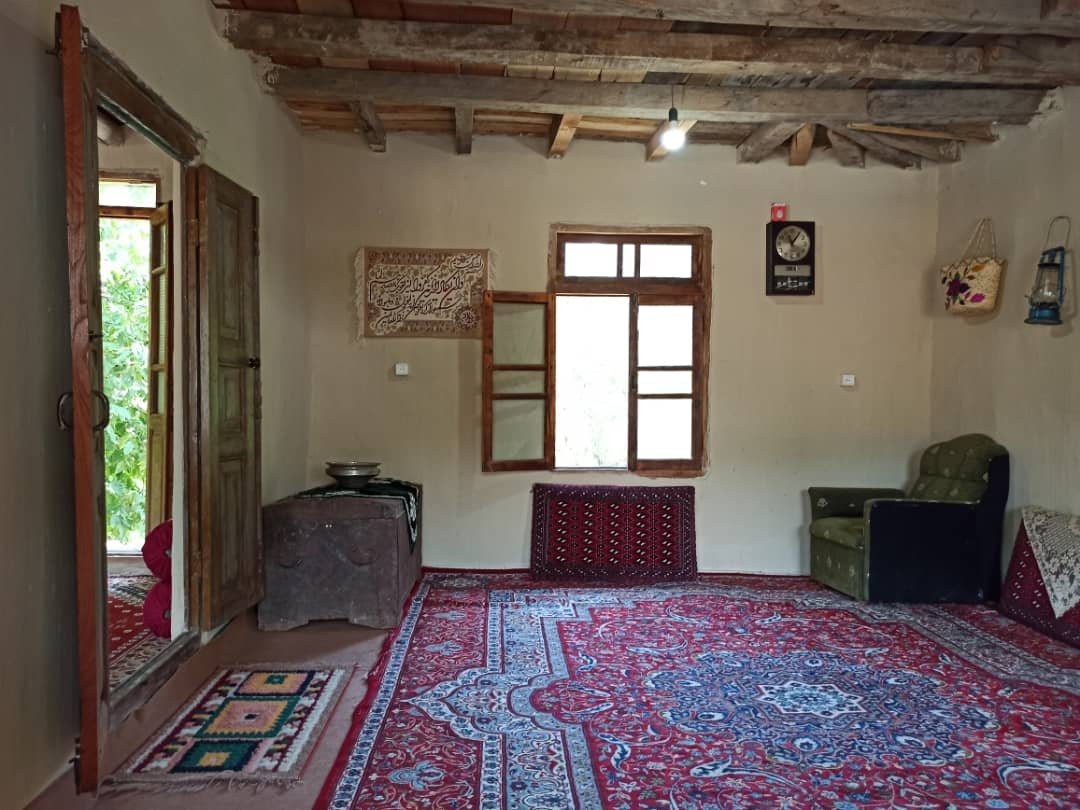 بوم گردی میرزا شموشک - عمارت میرزا - داخلی