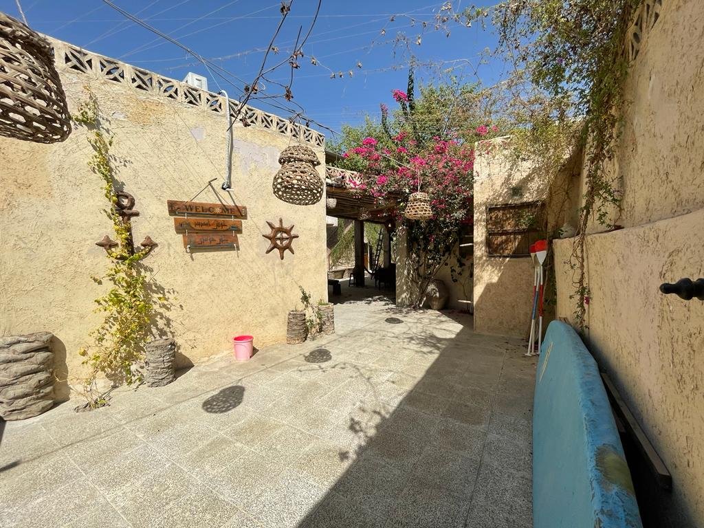 پرویز امینی - واحد کالینگ