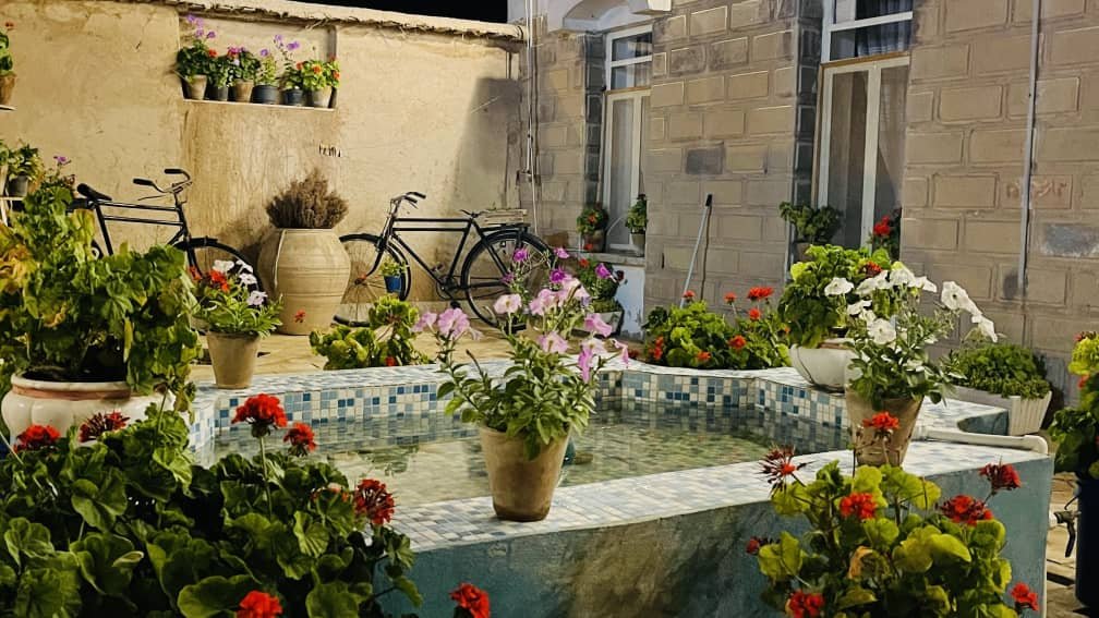 بومگردی ریحان - واحد 1