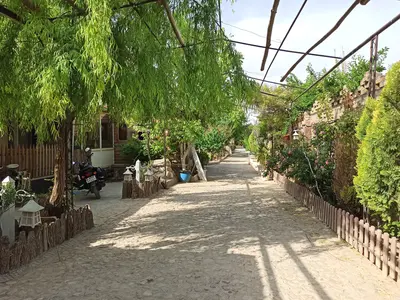 بومگردی کلبه باغ - واحد ۲