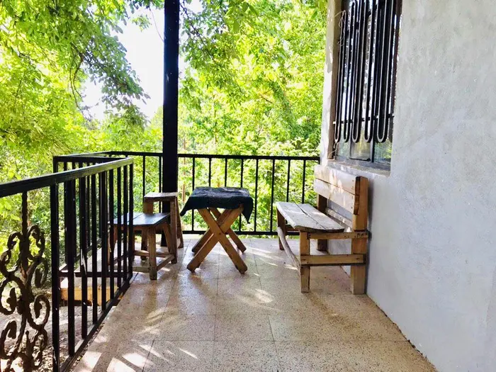 بوم گردی محلی قلعه - پنج تخته