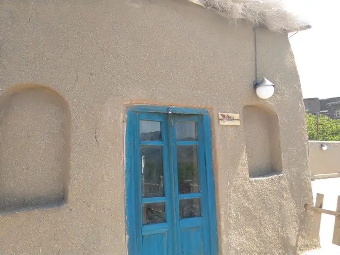 بی بی لعبا - واحد آبشار - ورودی