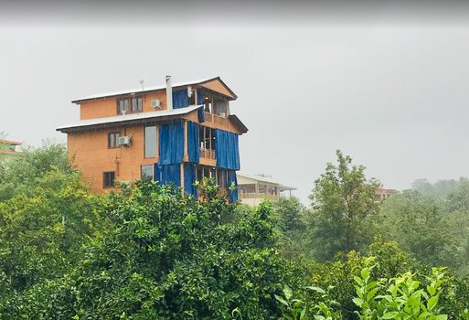 کلبه یک خوابه چوبی تیکیش طبقه 2 - نمای بیرون