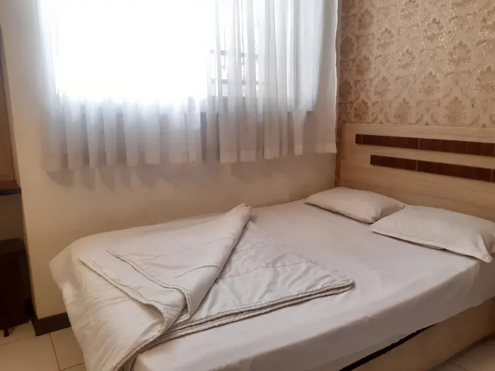 مسافرخانه جباری _ اتاق دوتخته - تخت خواب