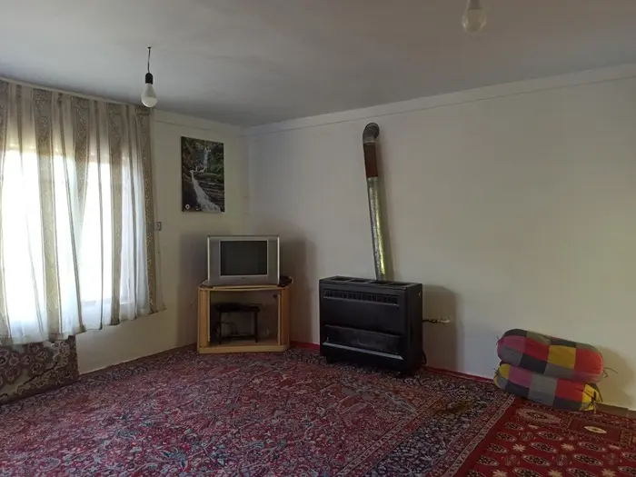 اقامتگاه سنتی عمو صفا - واحد یک - نشیمن