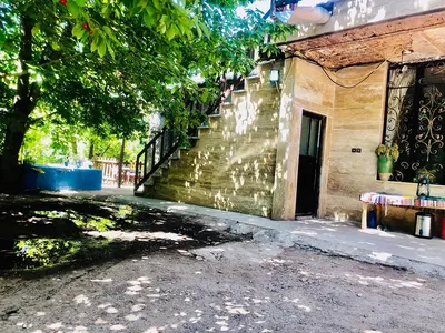 بومگردی محلی قلعه - سه تخته