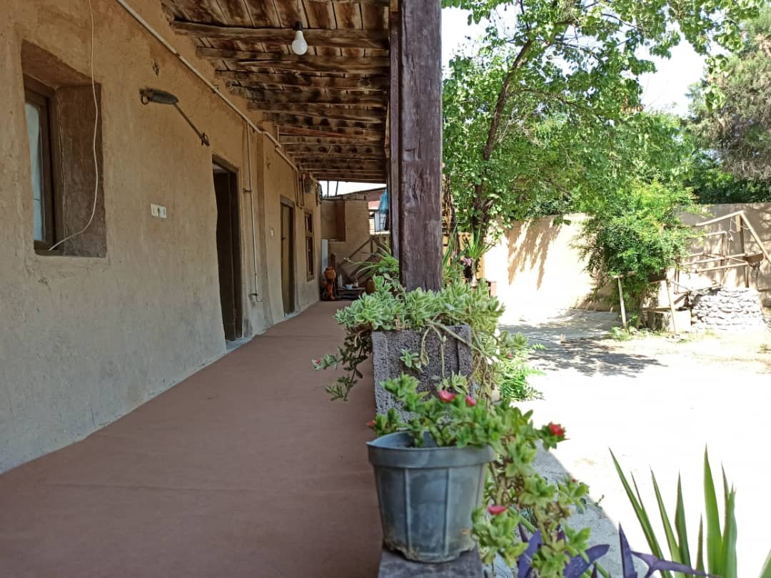 بومگردی چشمه سعدی - واحد ۱