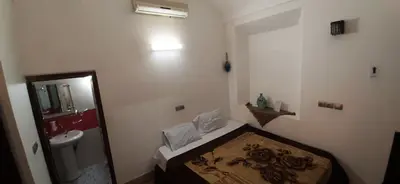 بومگردی نقره یزد - واحد 103