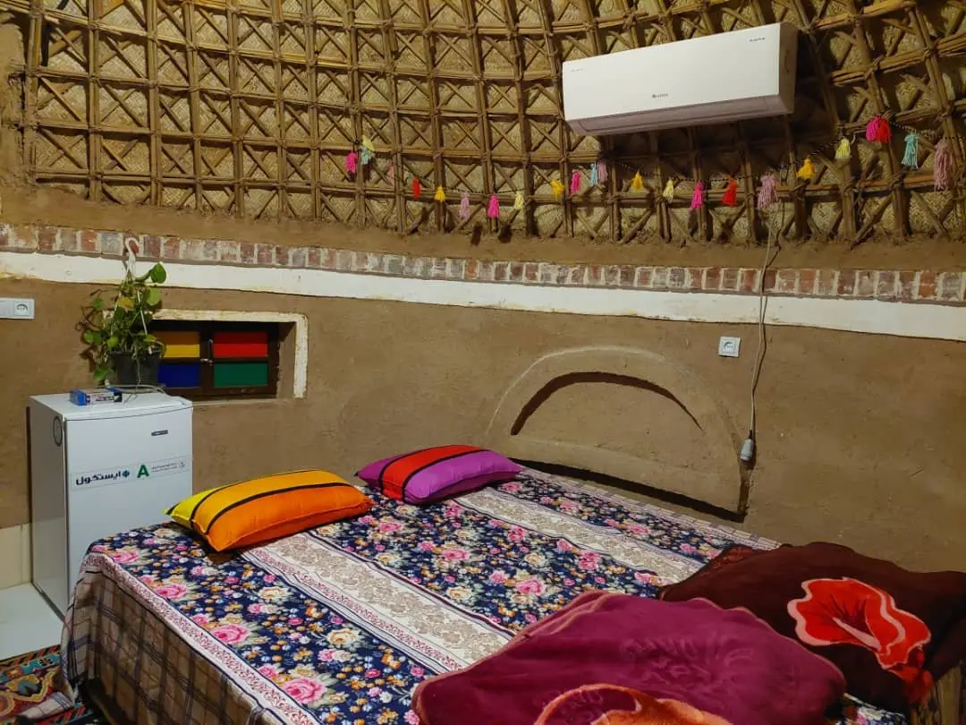 بوم گردی کلوت حرفه ای شهداد - واحد 10 - اتاق 10