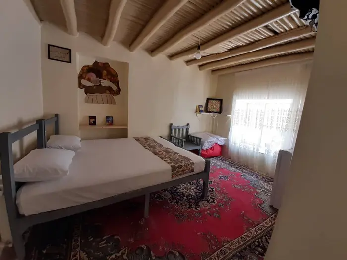 بوم گردی خانه گردو - واحد نور - اتاق