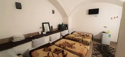 بومگردی نقره یزد - واحد 108