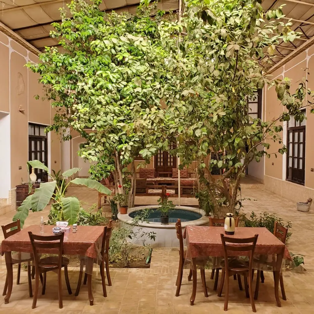 بوم گردی سرای درویش - واحد102 - اقامتگاه سرای درویش