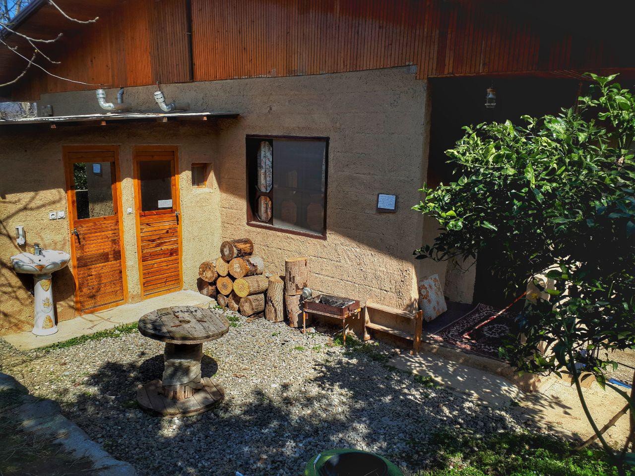 افضل روآر - واحد نشیمن - سرویس ها