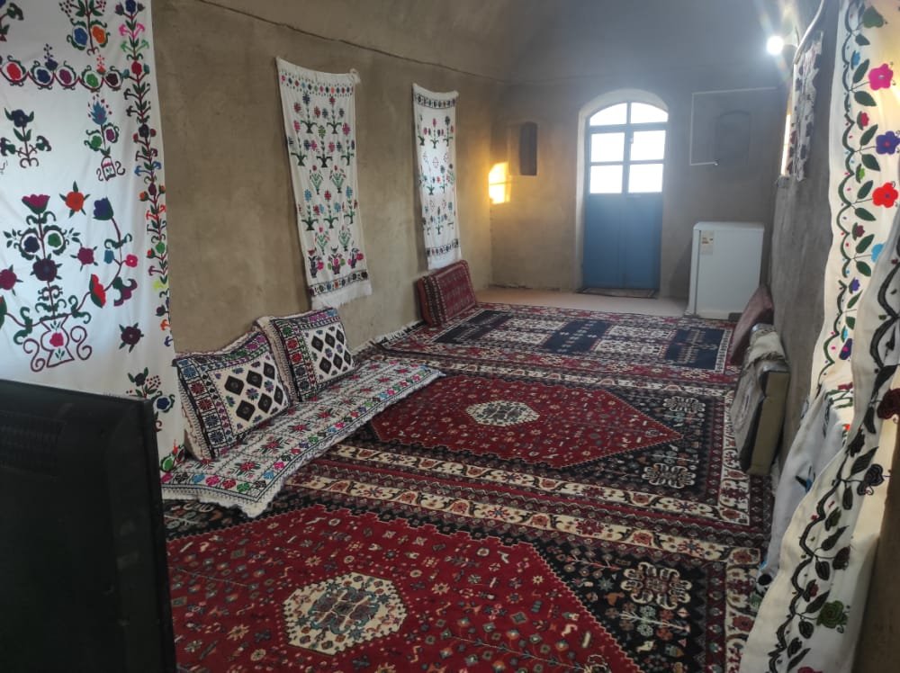 بومگردی رستم زادگان سیستان - بالا خانه