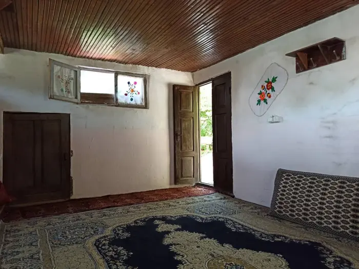 میرزا شموشک - انجیلی طبقه اول - اتاق