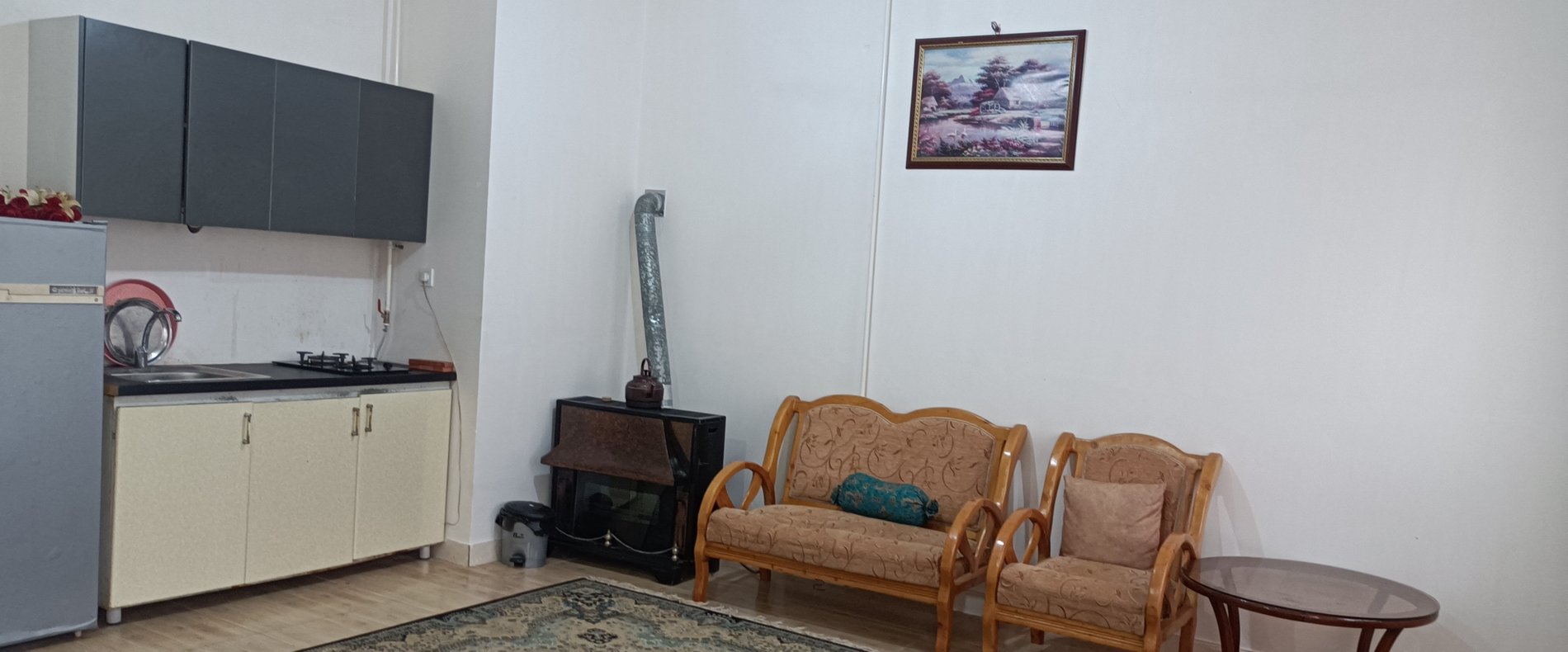 بومگردی عمارت توسکا - واحد 3 (همکف)