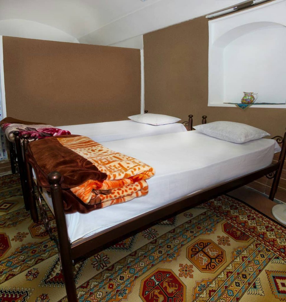 حافظ ورزنه - واحد دوتخته 4