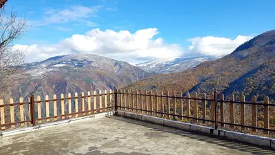 بومگردی نیسا - کلبه نگار