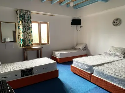 بومگردی عنبر بو - واحد 3