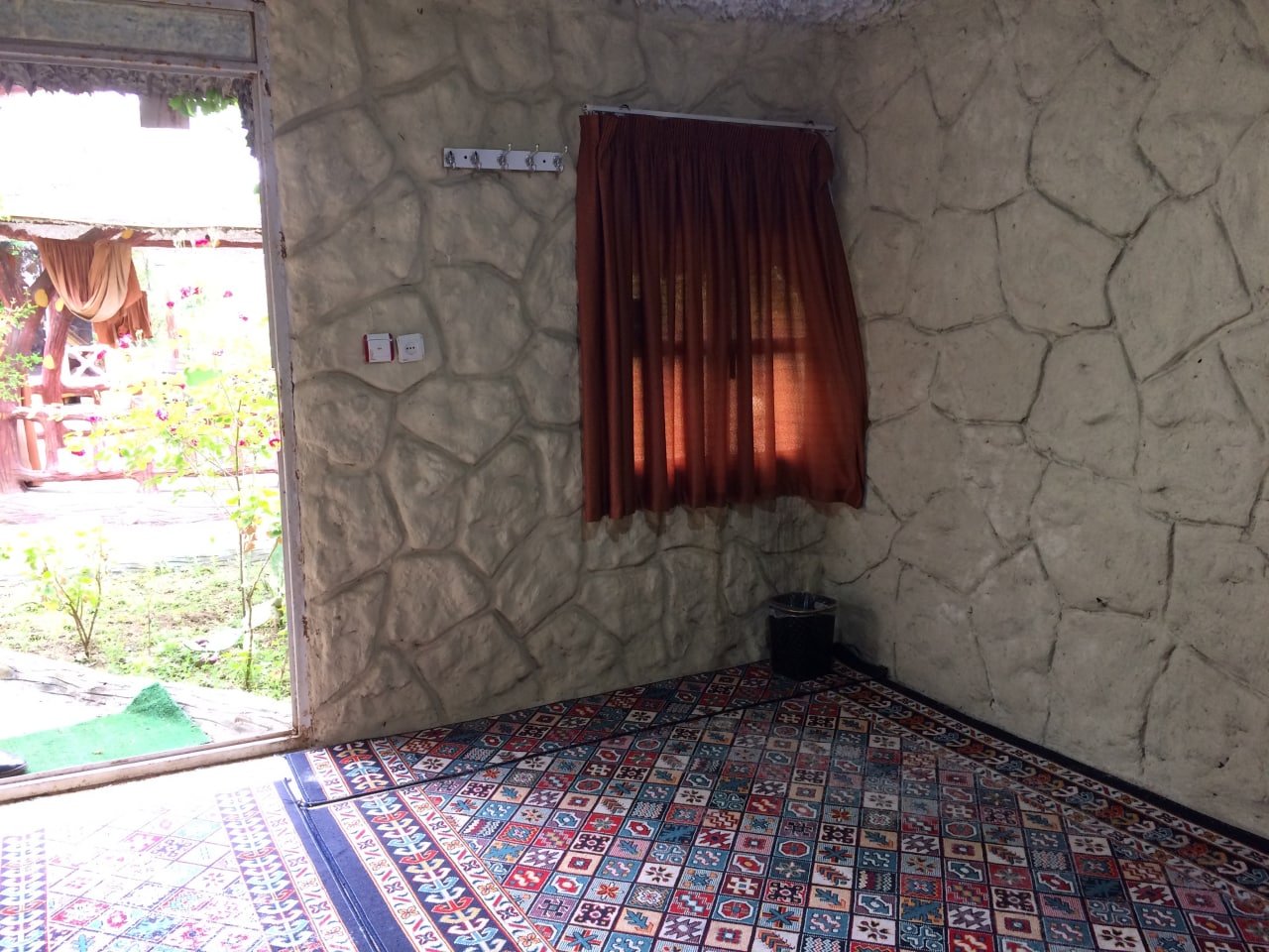 بومگردی پاسارگاد - واحد ۴