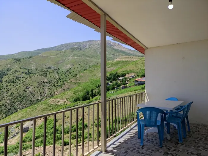 کلبه هلی نو ۲ - تراس