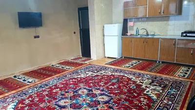 بومگردی نیسا - کلبه نگار