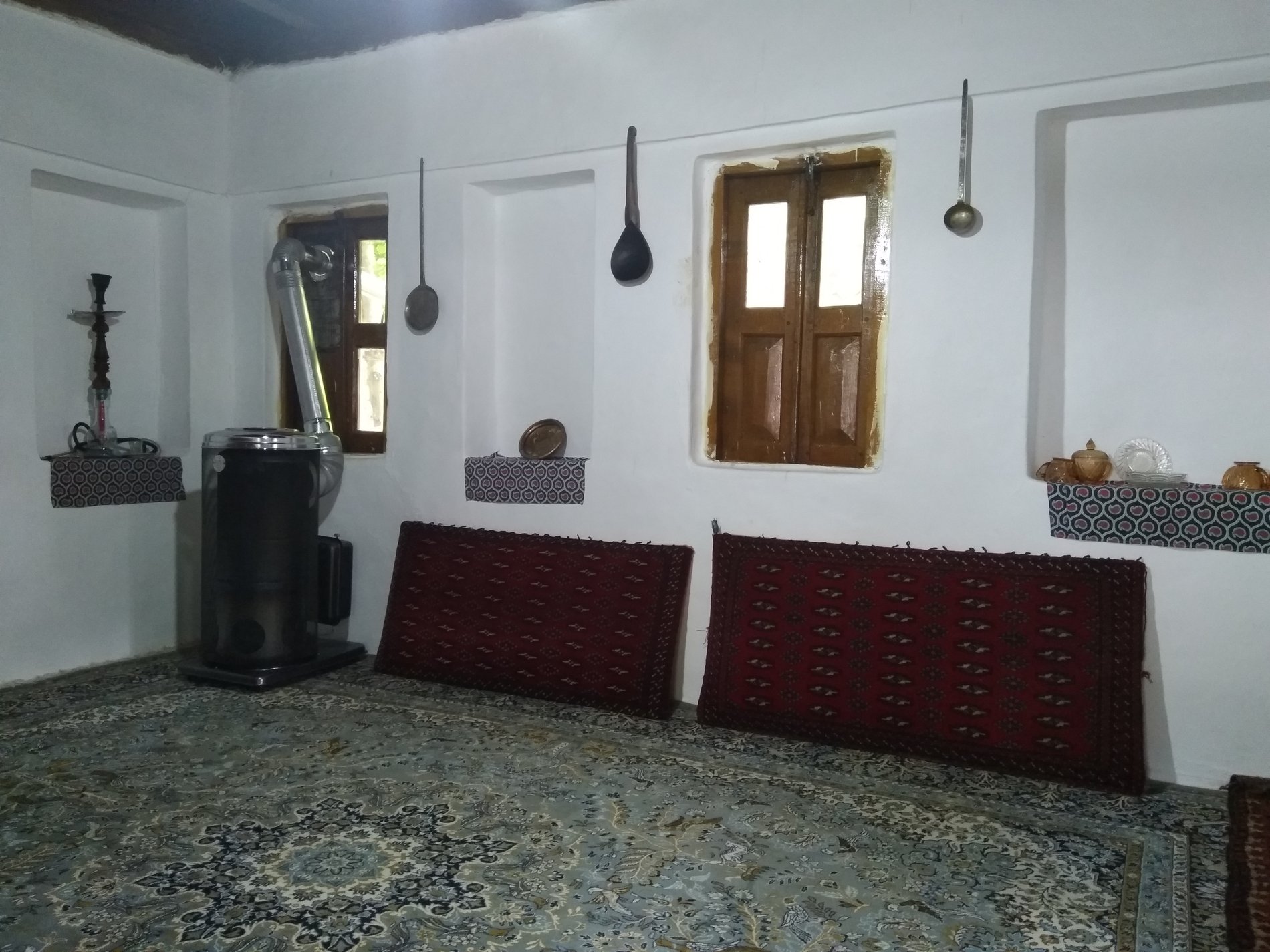 بوم گردی سه خوابه ماسو - واحد 16386 - نشیمن