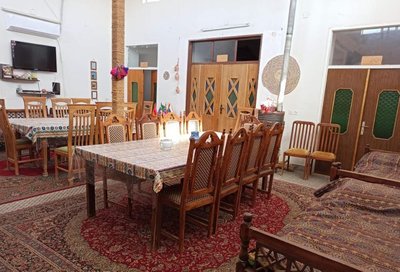 بومگردی نبکا - واحد صدر