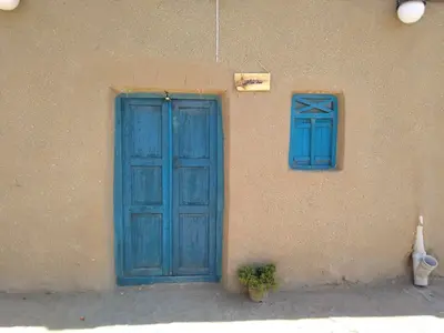 بومگردی بی بی لعبا - واحد سد شاهی