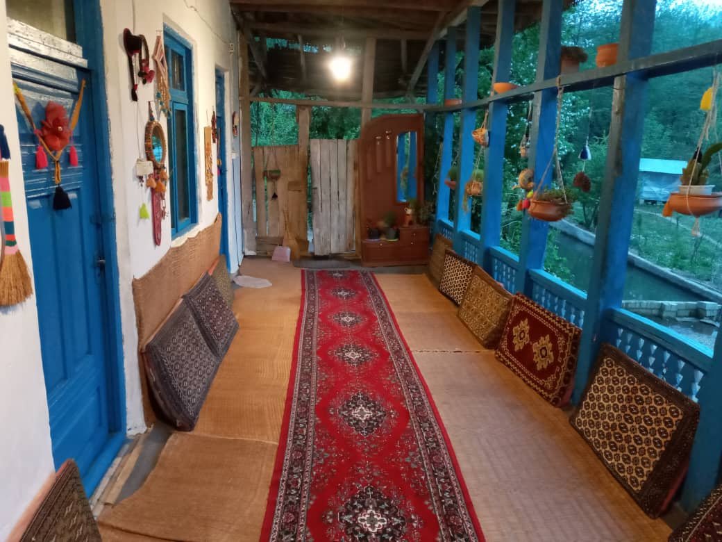 بوم گردی دوخوابه تی تی بوم - بالکن