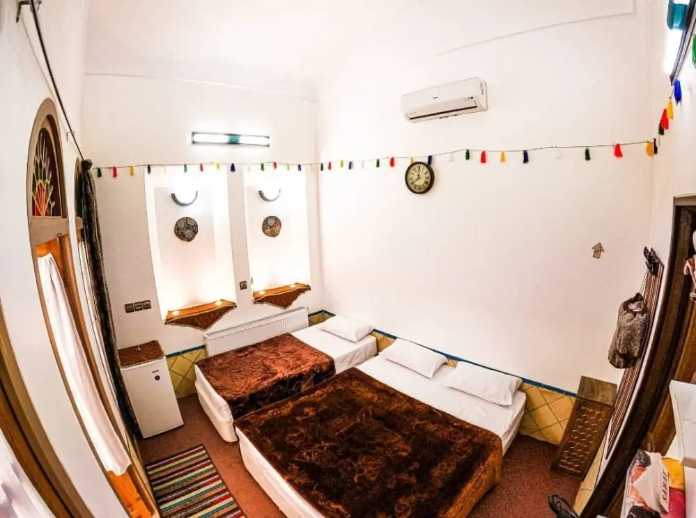 خشت و خاطره - واحد ترنم - ترنم