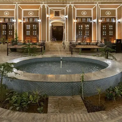 بومگردی نقره یزد - واحد 108