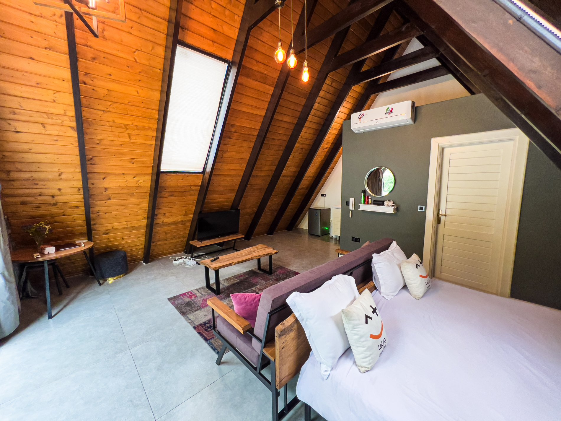 کلبه فلت زانوس - واحد زیک